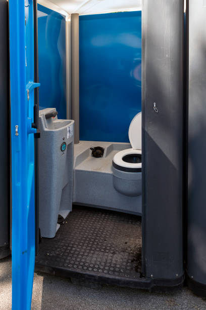 Best Porta potty rental near me  in Christiansburg, VA